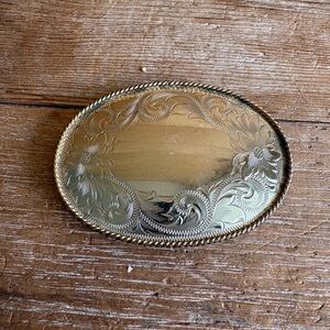 Montana Silversmiths Silver Oval Floral Engraved Belt Buckle